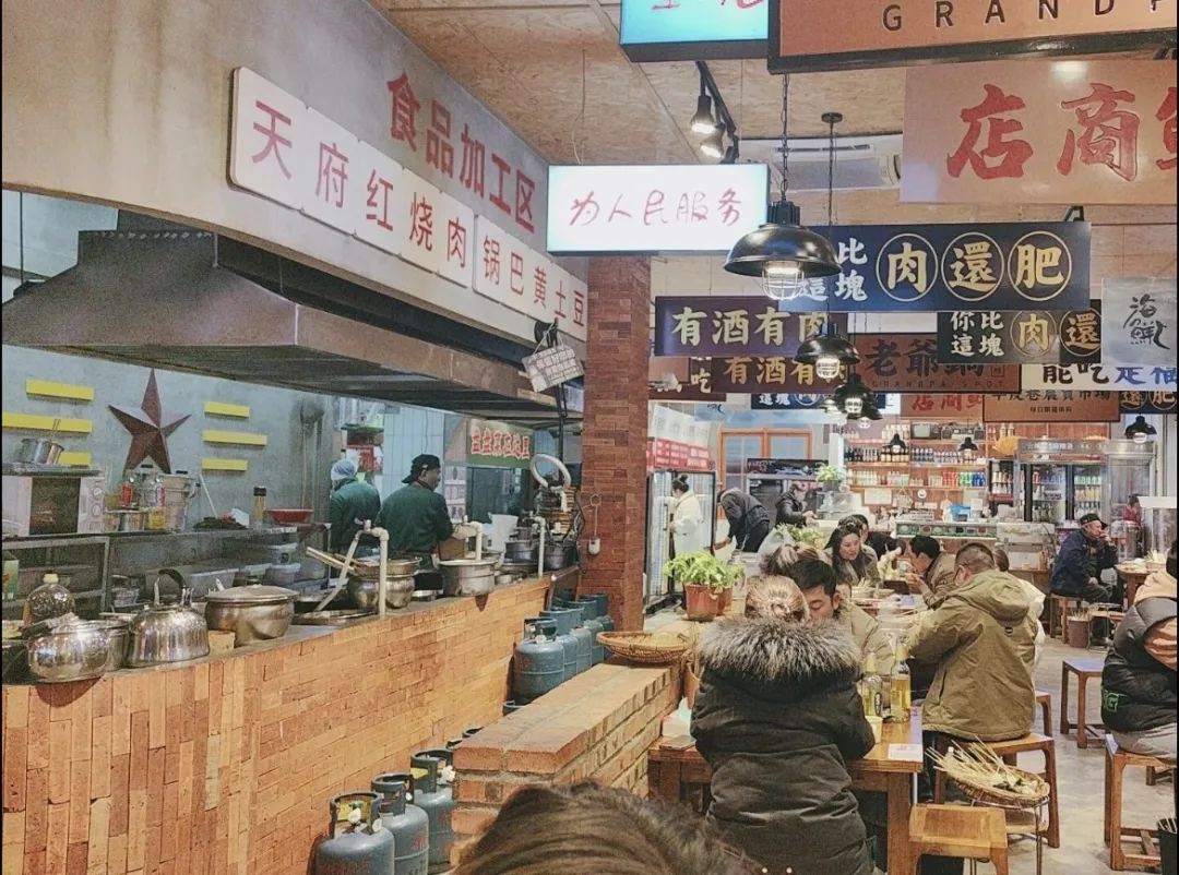 150平的店，创造超百万月营收，这个串串火锅品牌做对了什么？